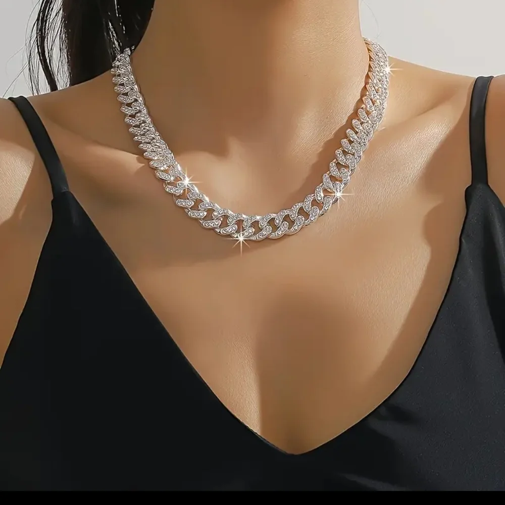 SOLD (Sold elsewhere)Hip Hop Style Cuba Silver Chain Womens Necklace - Picture 1 of 6